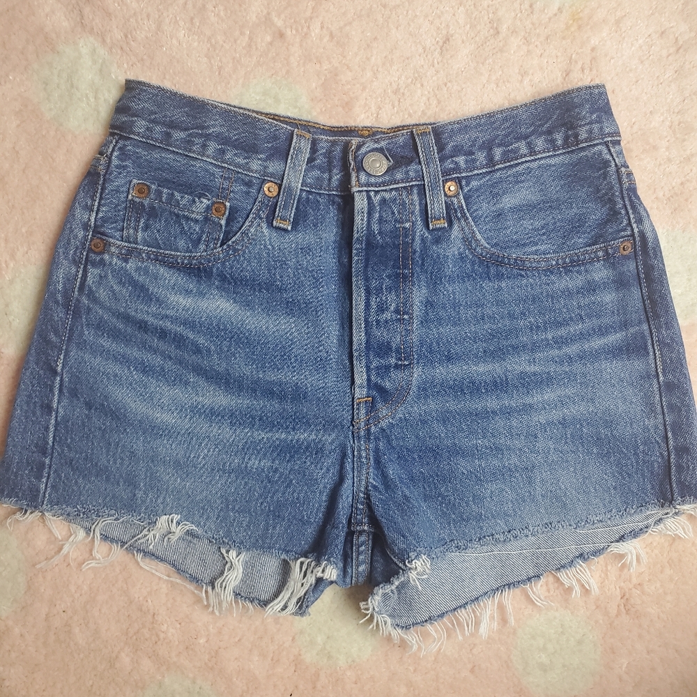2/$15 LEVIS cut off jean shorts size 25